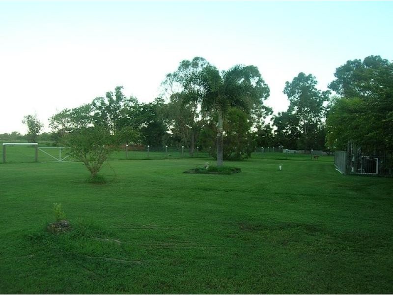 24 Bluemountain Drive, Bluewater QLD 4818