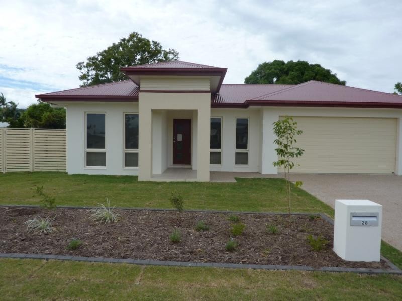 28 Yarra Crescent, Kelso QLD 4815