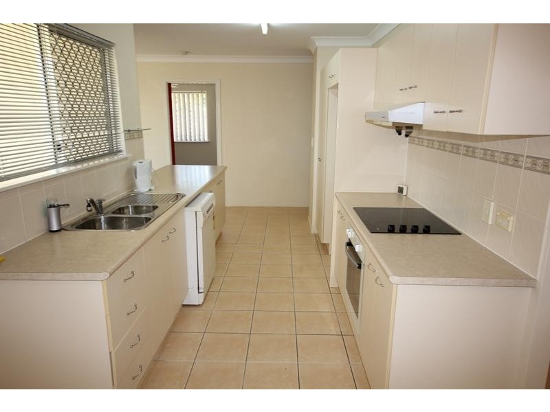 11 Riley  Circuit, Kirwan QLD 4817