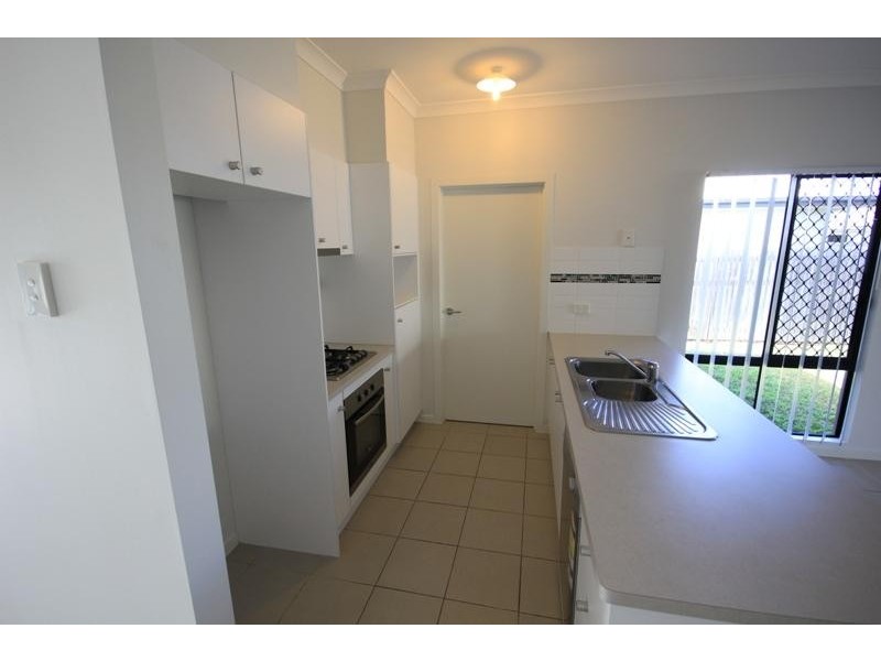 54E Dunlop Street, Kelso QLD 4815