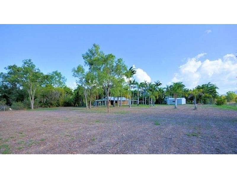 10 Homestead Court, Bluewater QLD 4818