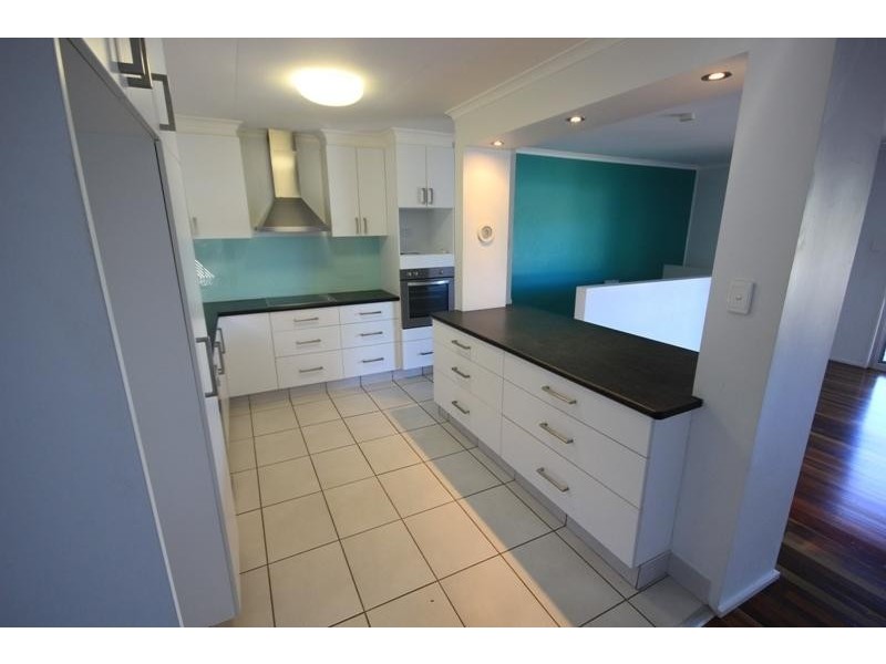 52 Lanark Street, Kirwan QLD 4817