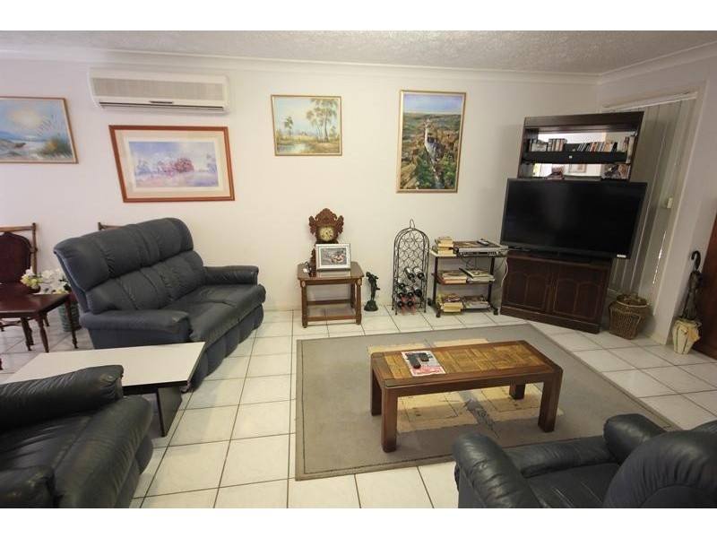 2 Grasmere Court, Kirwan QLD 4817