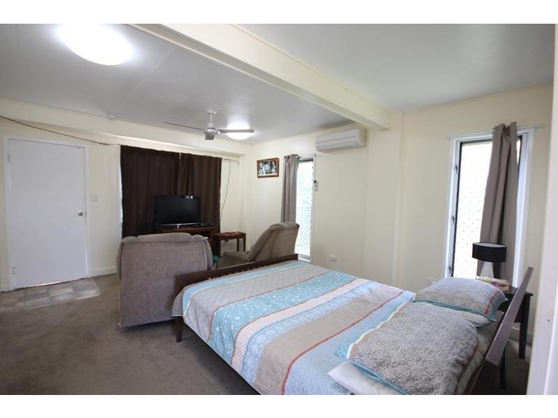 26 Roberts Towns  Crescent, Condon QLD 4815