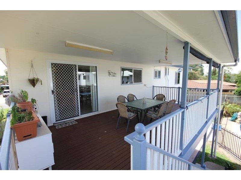 26 Roberts Towns  Crescent, Condon QLD 4815