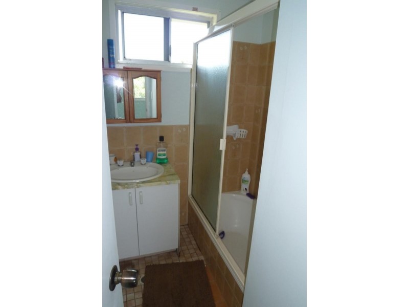 17 Salina  Drive, Kelso QLD 4815