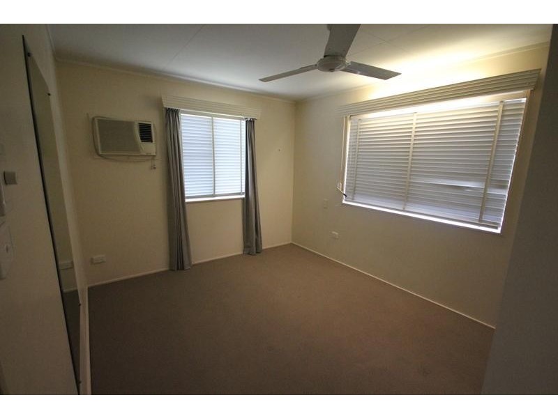 20 Lanark Street, Kirwan QLD 4817