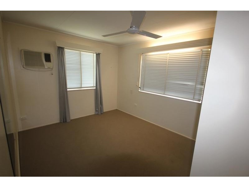 20 Lanark Street, Kirwan QLD 4817