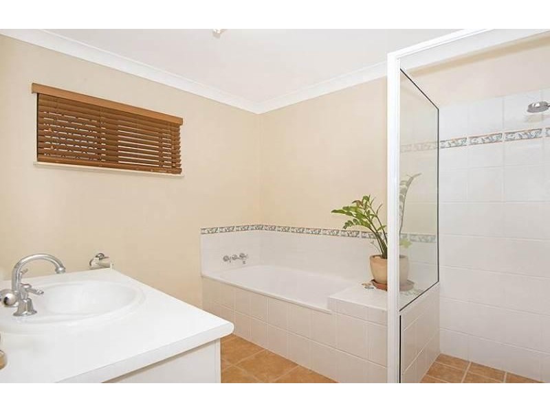 36 Gardenia Avenue, Kirwan QLD 4817