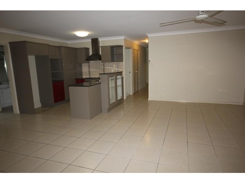 28 Warbler Crescent, Douglas QLD 4814