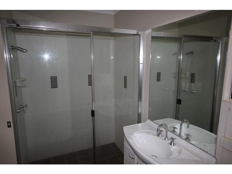 28 Warbler Crescent, Douglas QLD 4814