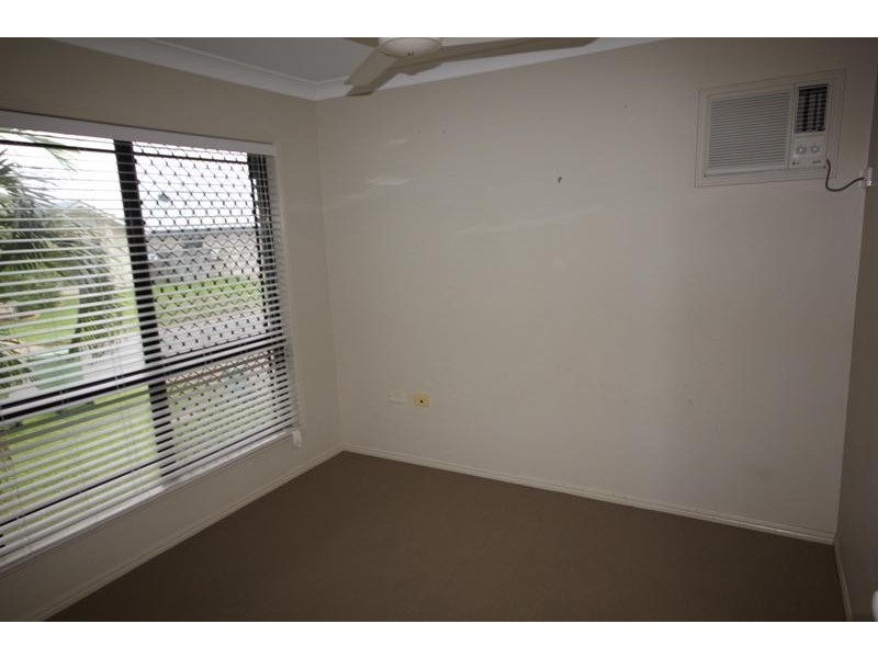 28 Warbler Crescent, Douglas QLD 4814