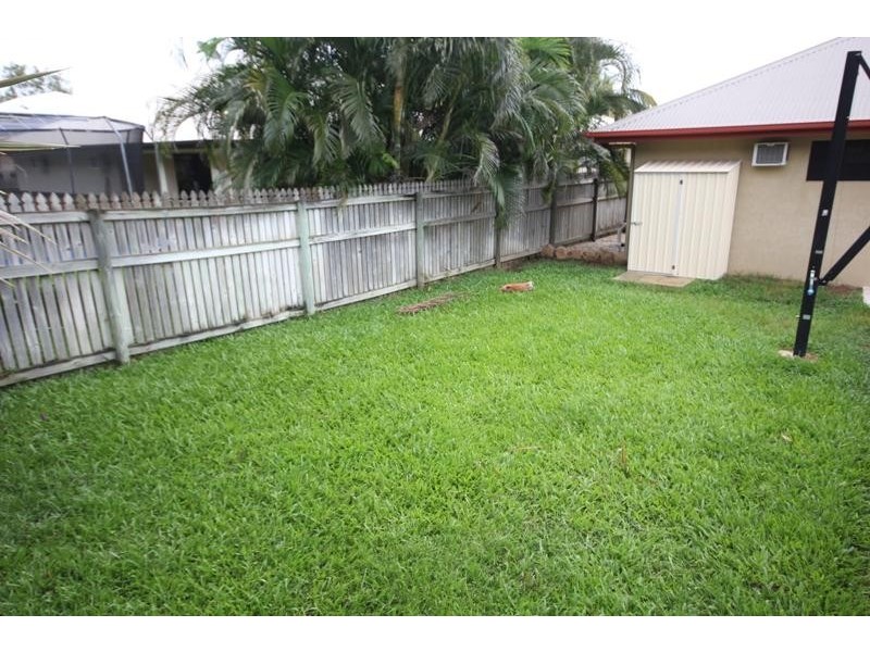 28 Warbler Crescent, Douglas QLD 4814