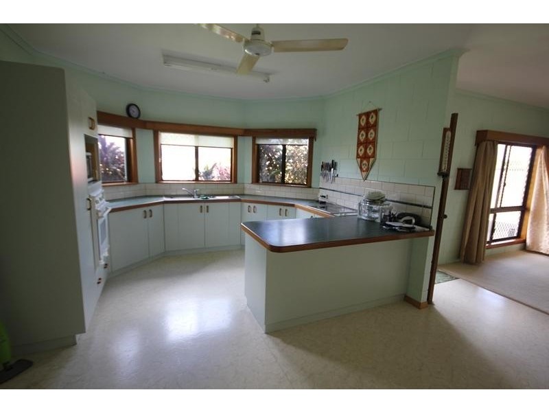 60 Forbes Street, Cluden QLD 4811