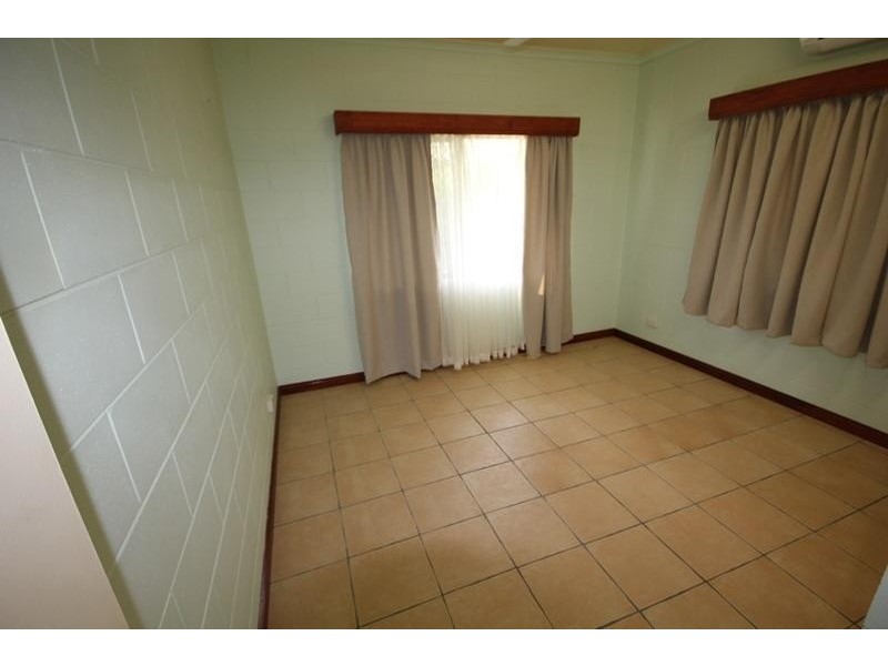 60 Forbes Street, Cluden QLD 4811