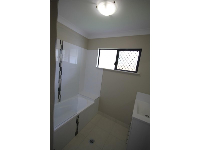 2A Edmonton Street, Deeragun QLD 4818