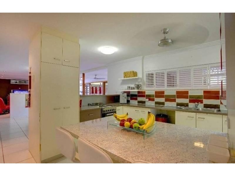 6 Faraday  Street, Wulguru QLD 4811