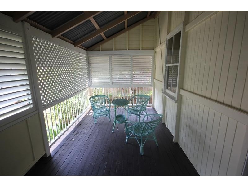 13A Harold Street, West End QLD 4810