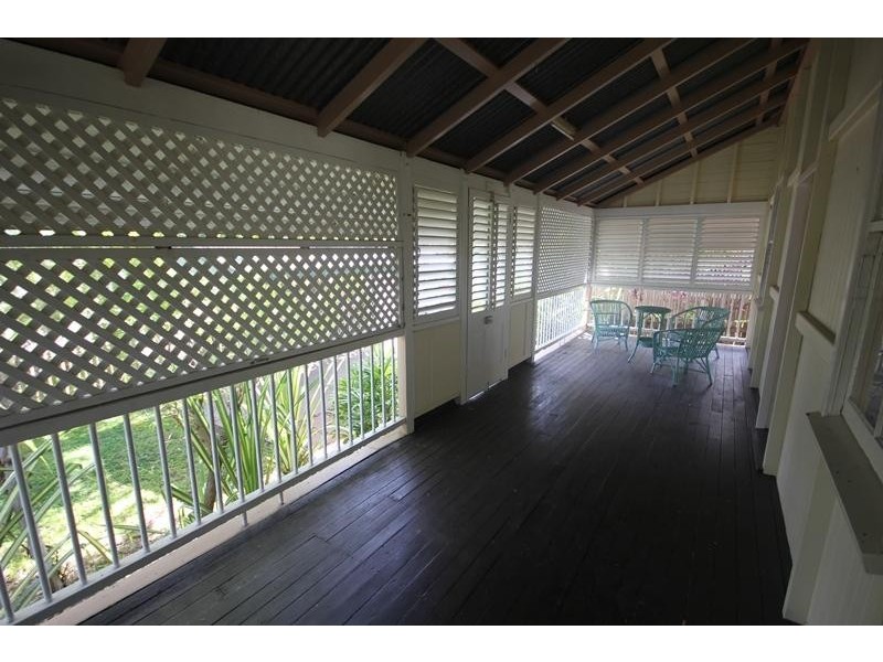 13A Harold Street, West End QLD 4810