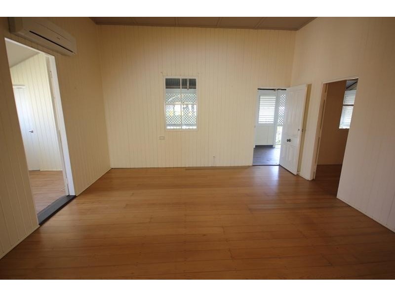 13A Harold Street, West End QLD 4810