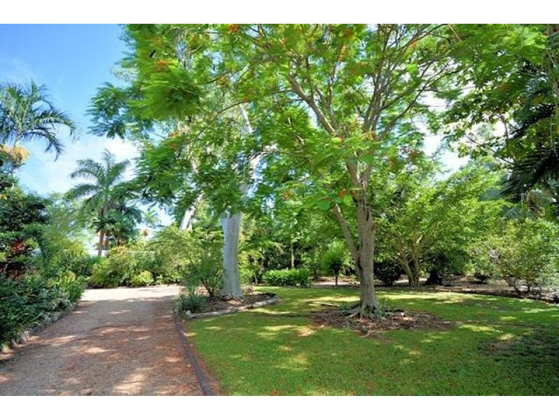 433 Forestry Rd Road, Bluewater QLD 4818