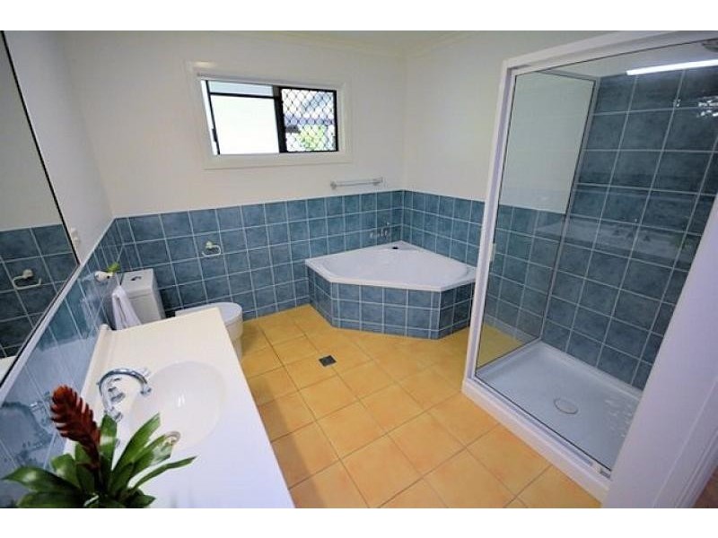 433 Forestry Rd Road, Bluewater QLD 4818