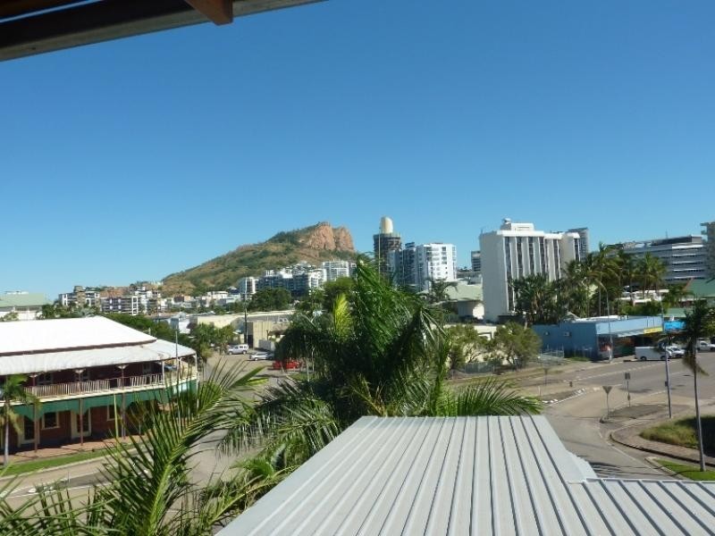 5/33 McIlwraith Street, South Townsville QLD 4810