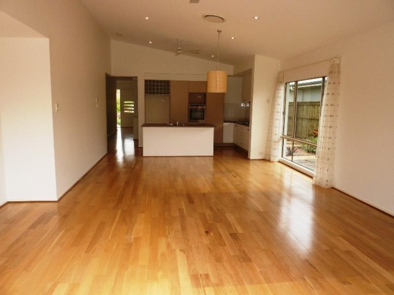 32 Dunlop Street, Kelso QLD 4815