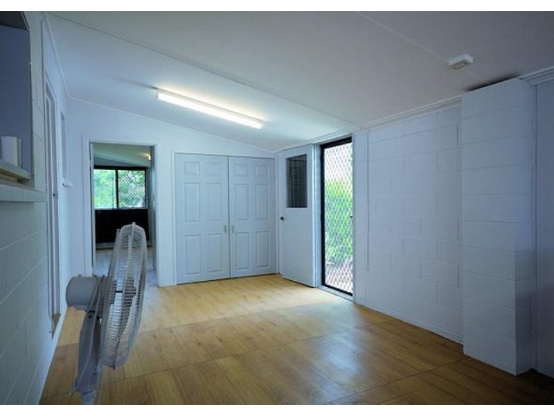 9 Heferen Crescent, Black River QLD 4818