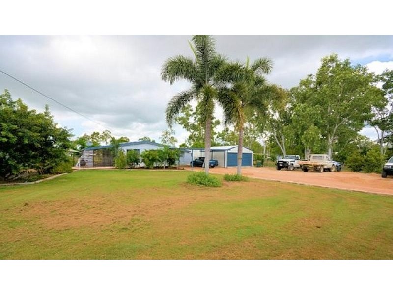 9 Heferen Crescent, Black River QLD 4818