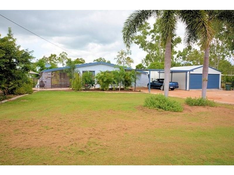 9 Heferen Crescent, Black River QLD 4818