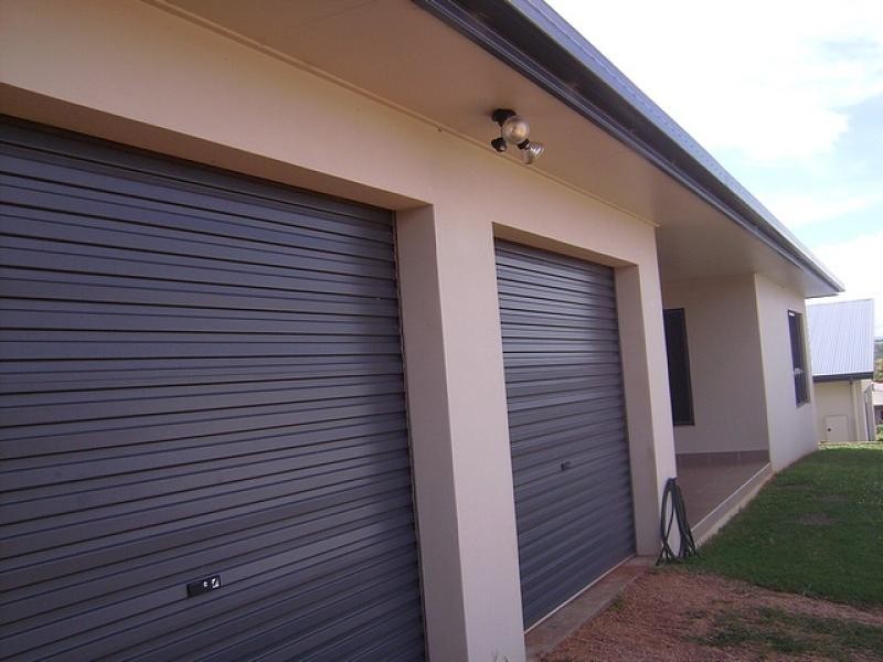 25 Bernard St, Malanda, Tablelands QLD 4680