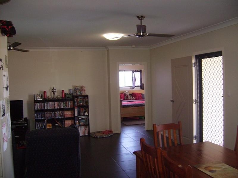 25 Bernard St, Malanda, Tablelands QLD 4680