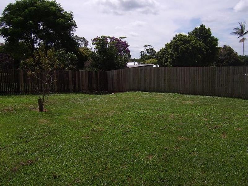25 Bernard St, Malanda, Tablelands QLD 4680