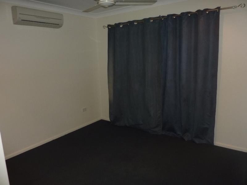 10 Anchorage Circuit, Bushland Beach QLD 4818