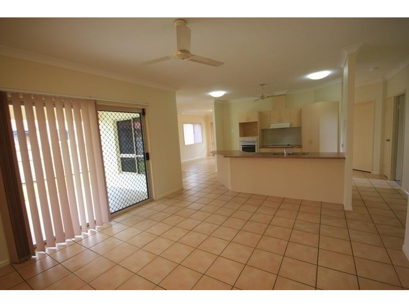31 Rio Vista Way, Kirwan QLD 4817