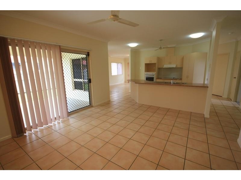 31 Rio Vista Way, Kirwan QLD 4817