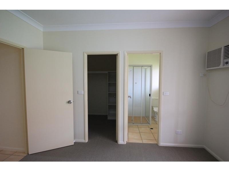 31 Rio Vista Way, Kirwan QLD 4817