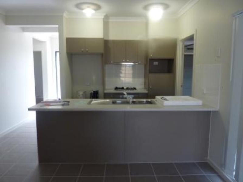 75 Derwent Circuit, Kelso QLD 4815