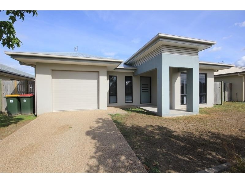 75 Derwent Circuit, Kelso QLD 4815