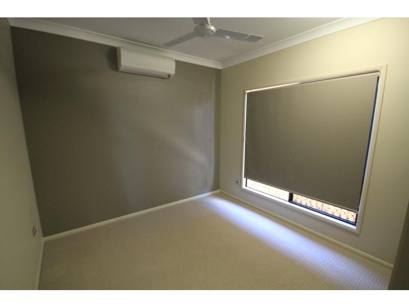 10b Sunhaven Boulevard, Burdell QLD 4818