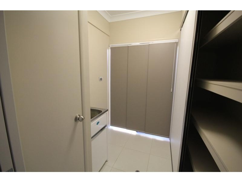 10b Sunhaven Boulevard, Burdell QLD 4818