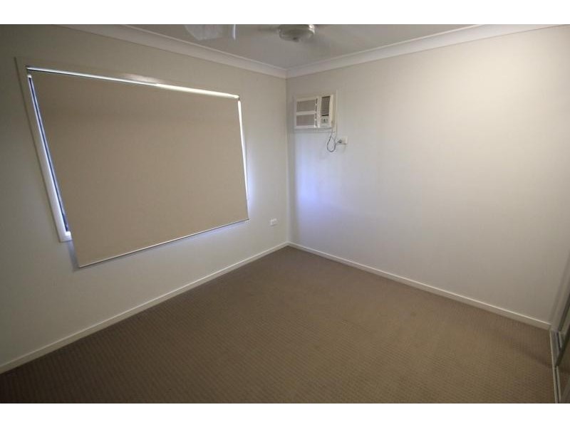 13 Hollanders  Crescent, Kelso QLD 4815