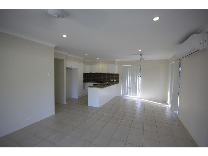 18 Yarra Crescent, Kelso QLD 4815