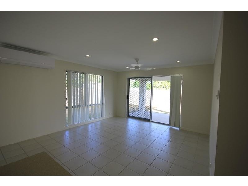 18 Yarra Crescent, Kelso QLD 4815