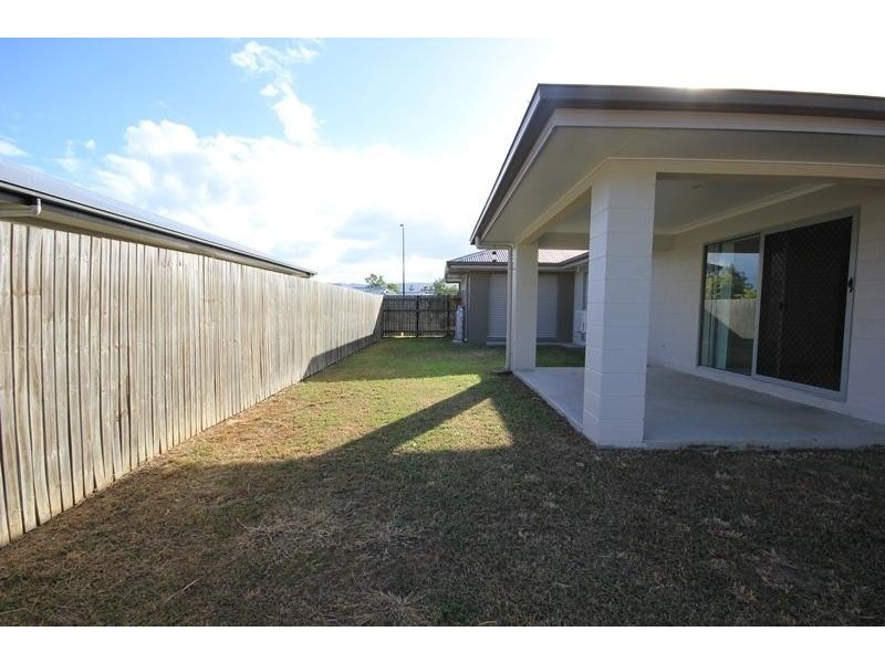 18 Yarra Crescent, Kelso QLD 4815