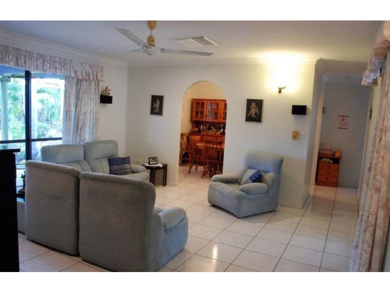 8 shirleen Crescent, Condon QLD 4815
