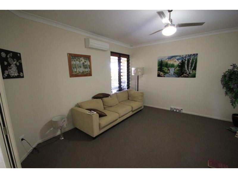 7 Mariala Court, Bushland Beach QLD 4818