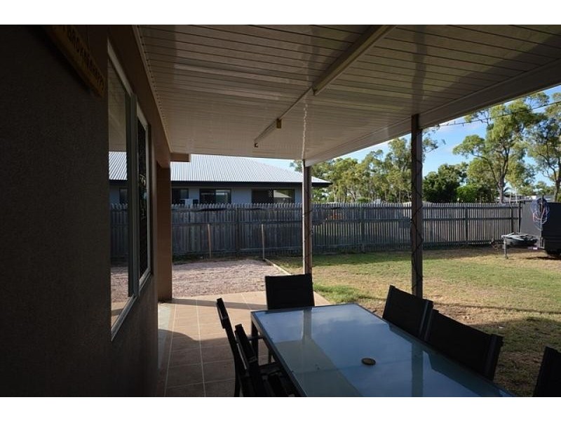 29 Wexford Crescent, Mount Low QLD 4818