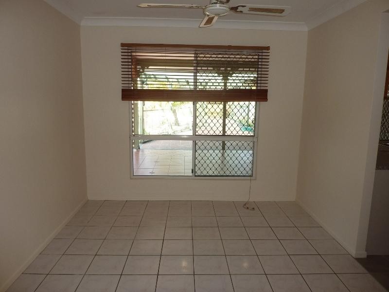 16 CURRAWONG Street, Condon QLD 4815